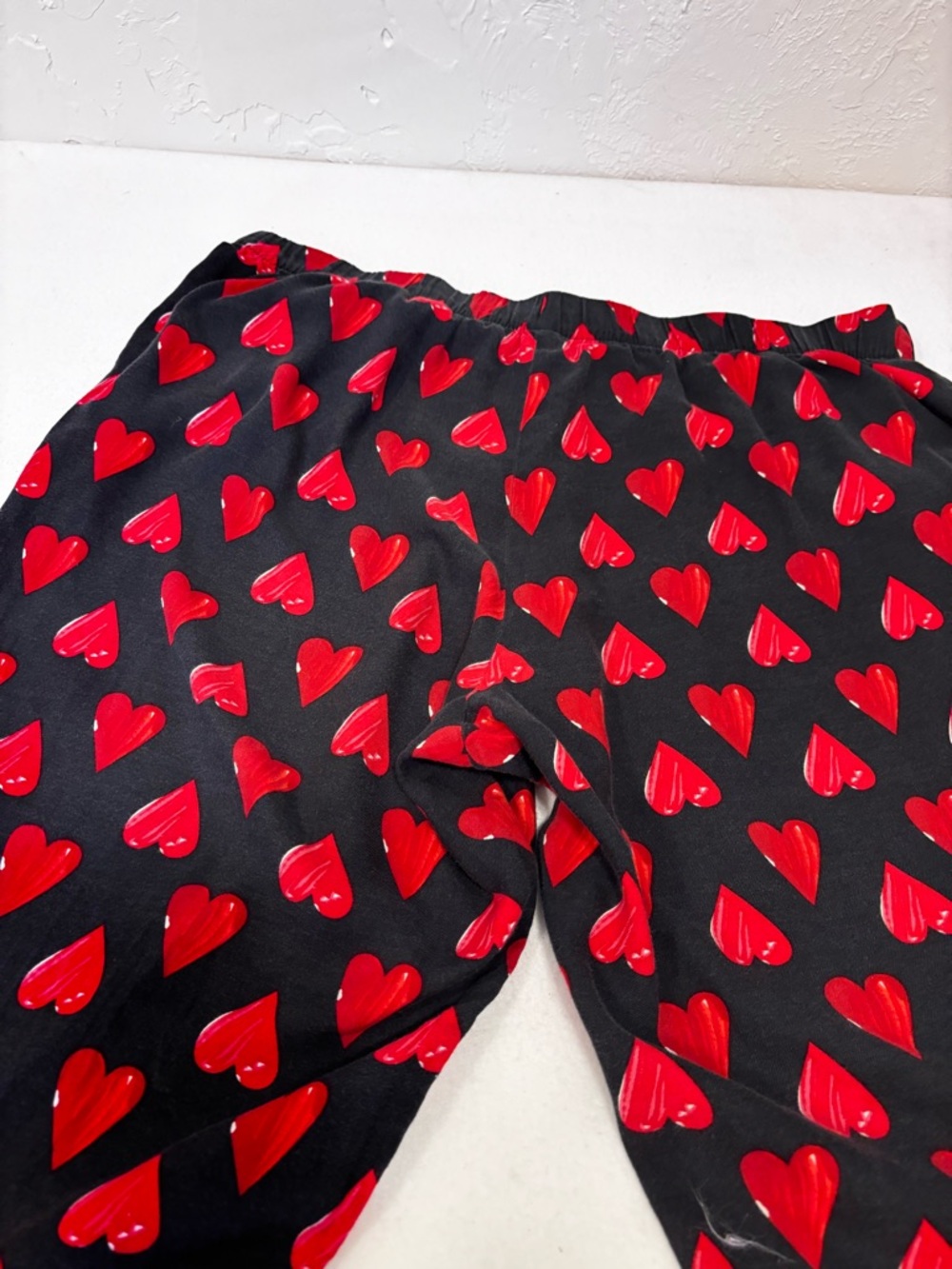 Victoria’s Secret Heart Print Pajama Pants Black Red Lounge L‎ Pockets - Picture 4 of 7